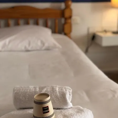 Enzo By Kyriad Direct Hotel Neufchateau