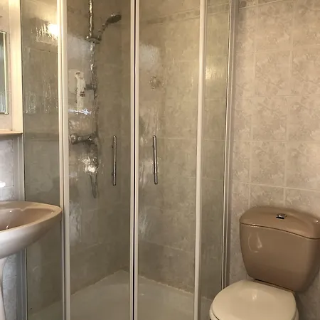 Enzo By Kyriad Direct מלון Neufchâteau
