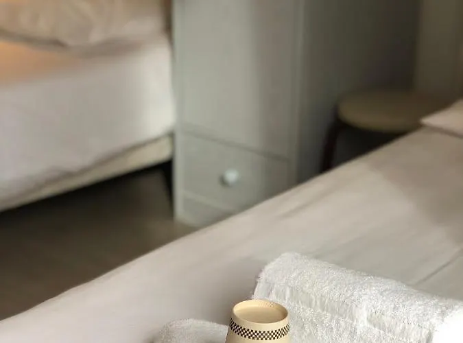 Enzo By Kyriad Direct 纳沙托