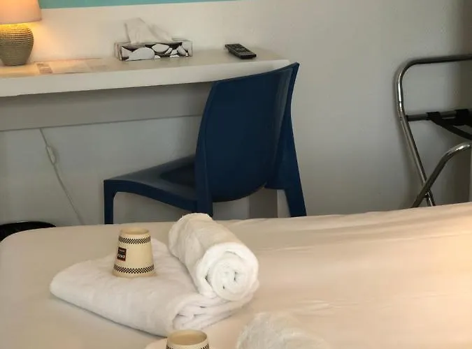 Enzo By Kyriad Direct 2*