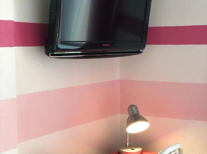 Hotel Enzo By Kyriad Direct 2*