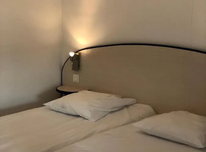 酒店 Enzo By Kyriad Direct 2*